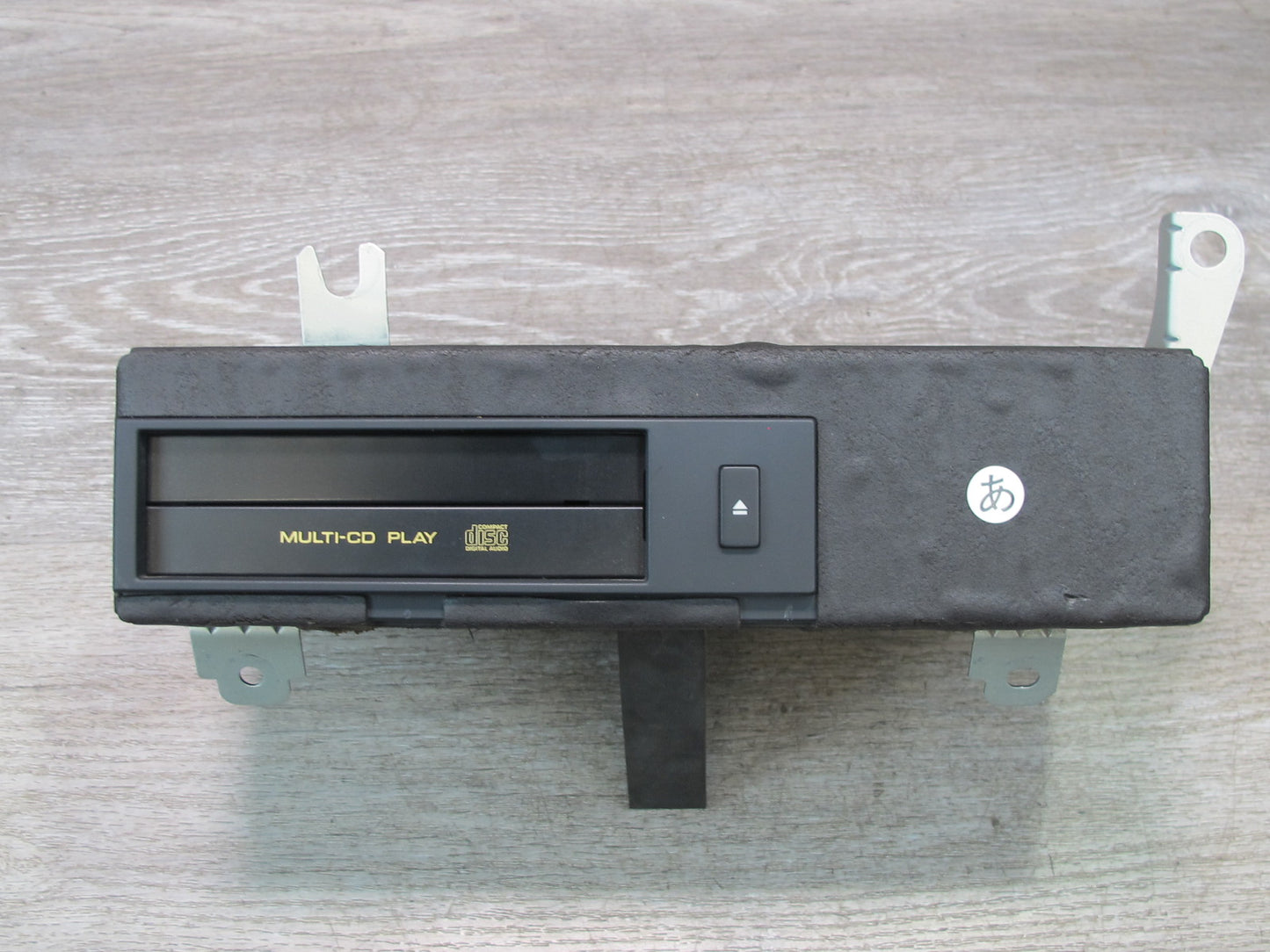 95-97 Lexus UCF20L LS400 CD Changer NO Magazine 86270-50090 OEM