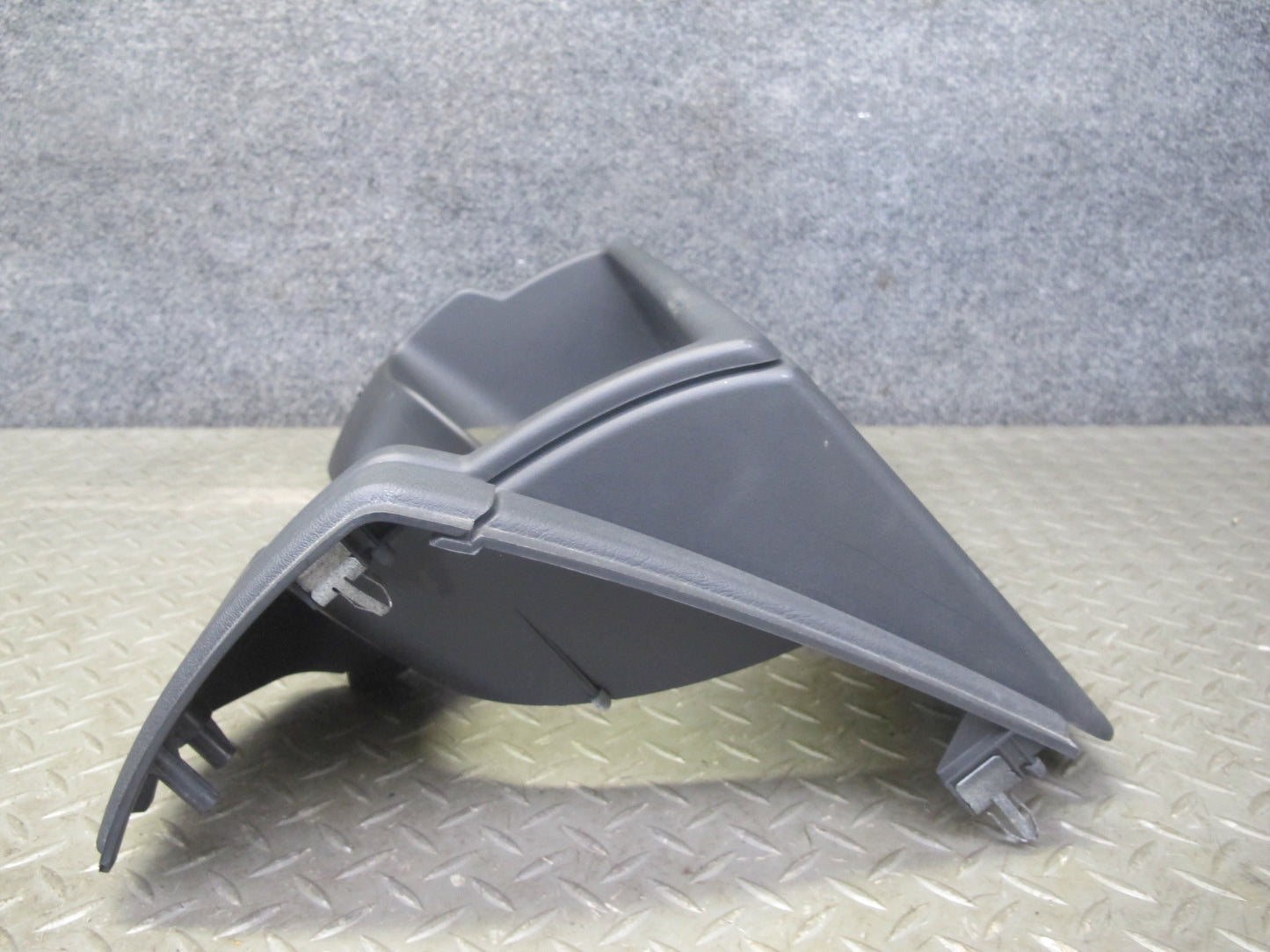 2003-2007 Hummer H2 Dash Instrument Speedometer Bezel Cover Trim Panel 15177439