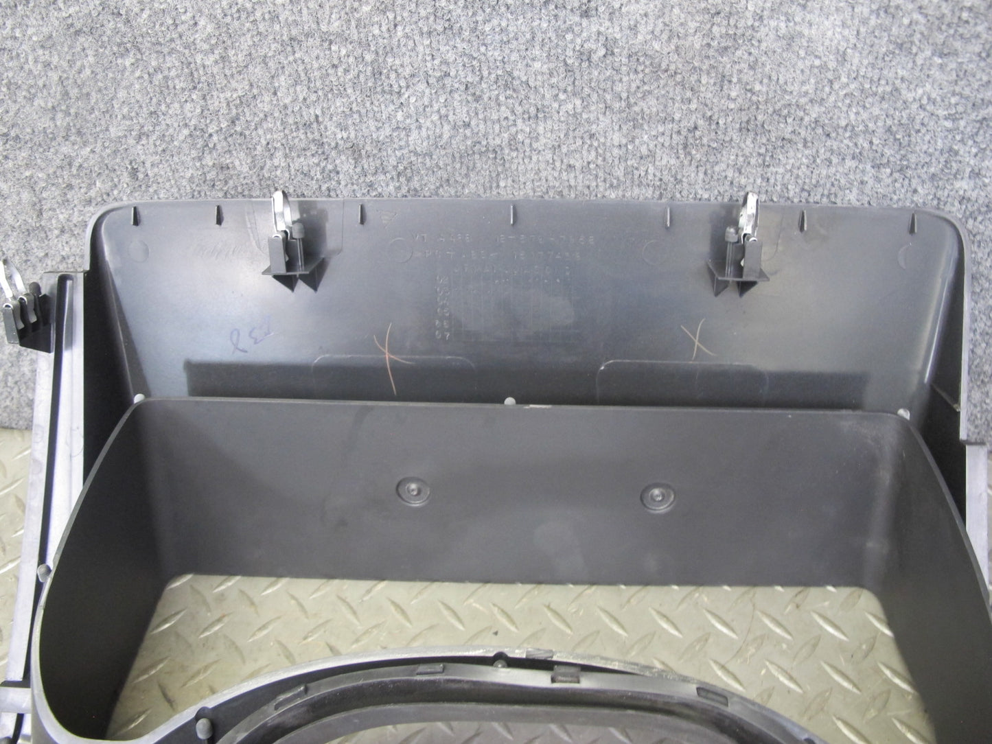 2003-2007 Hummer H2 Dash Instrument Speedometer Bezel Cover Trim Panel 15177439