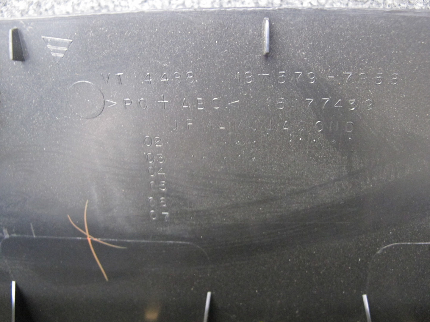 2003-2007 Hummer H2 Dash Instrument Speedometer Bezel Cover Trim Panel 15177439