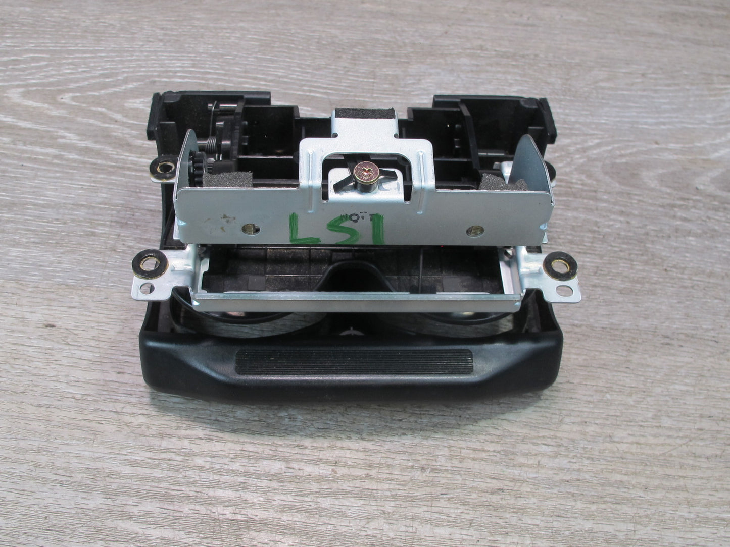 95-00 Lexus UCF20L LS400 Front Center Console CUP Holder 55620-50020 OEM