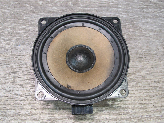 05-14 VW R32 GTI Rabbit Jetta Set of 2 Front Left & Right Door Audio Speaker OEM