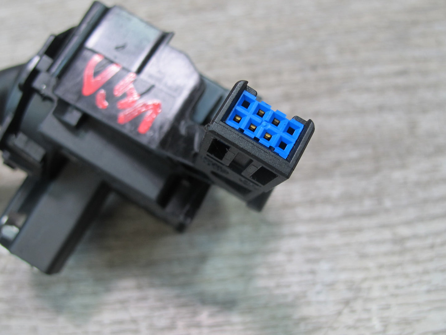 05-10 VW Jetta Rabbit R32 GTI EOS Steering Turn Signal Wiper Cruise Switch OEM