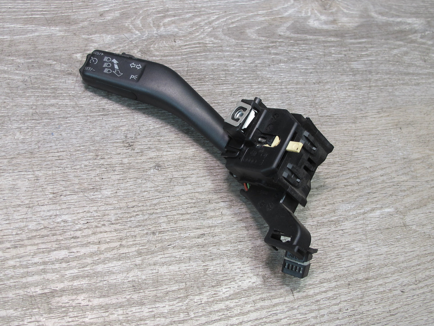 05-10 VW Jetta Rabbit R32 GTI EOS Steering Turn Signal Wiper Cruise Switch OEM