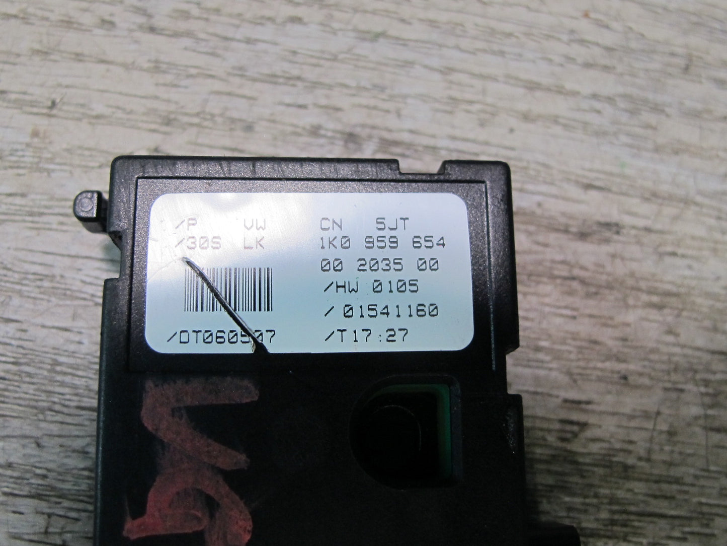 05-11 VW Jetta Rabbit R32 GTI EOS Steering Position Angle Sensor Module OEM