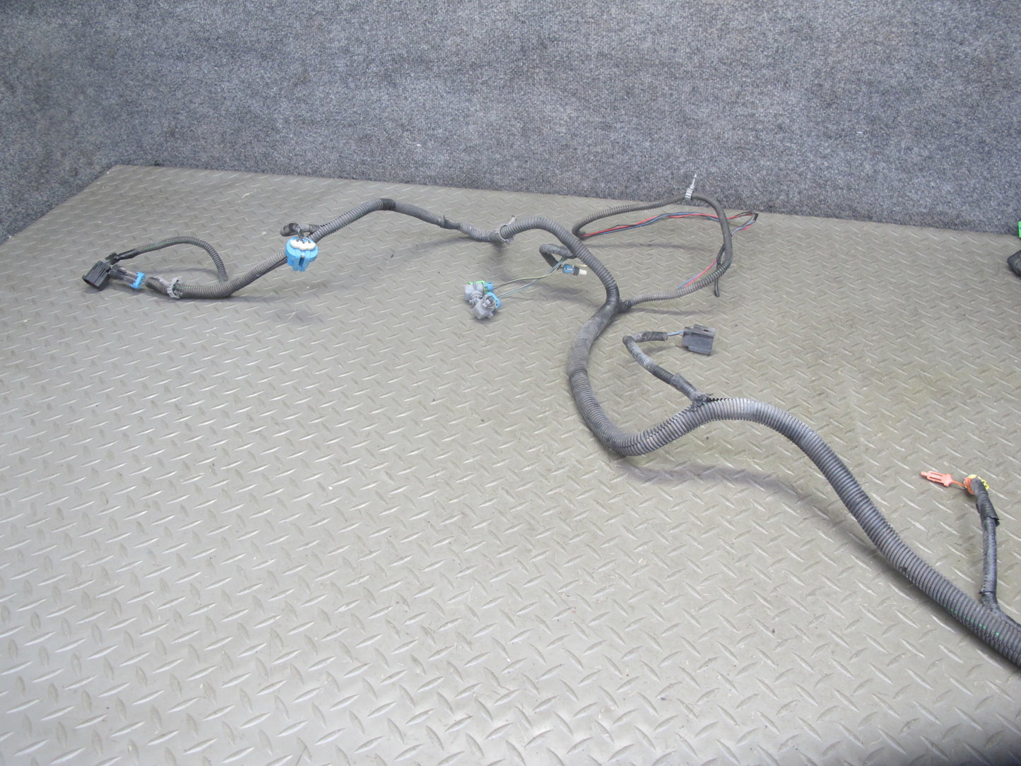 2003-2005 Hummer H2 Front Headlight Lamp Wire Wiring Harness