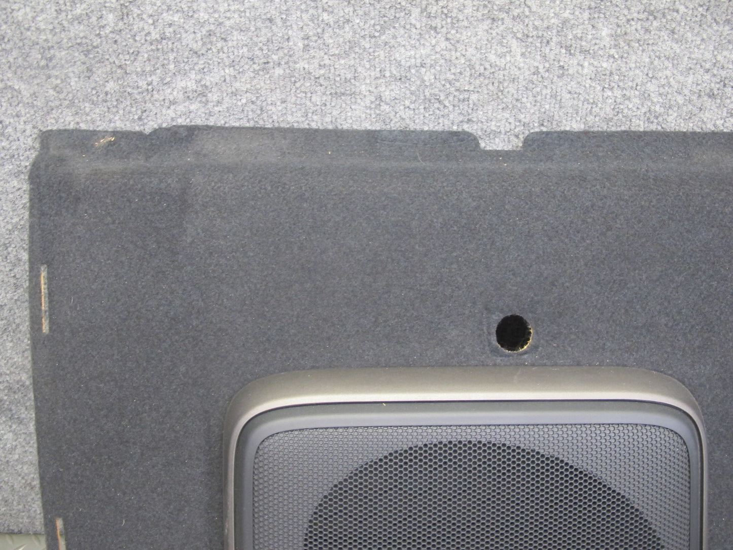 01-05 Lexus JCE10L IS300 Sedan Rear Parcel Shelf Trim Cover Black OEM