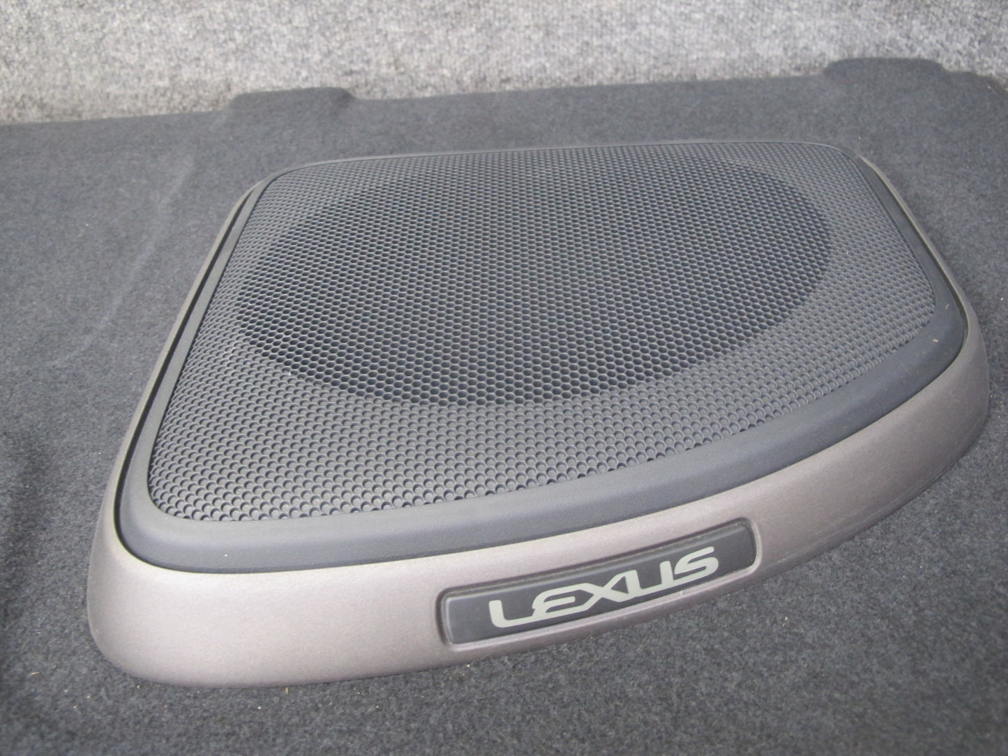 01-05 Lexus JCE10L IS300 Sedan Rear Parcel Shelf Trim Cover Black OEM