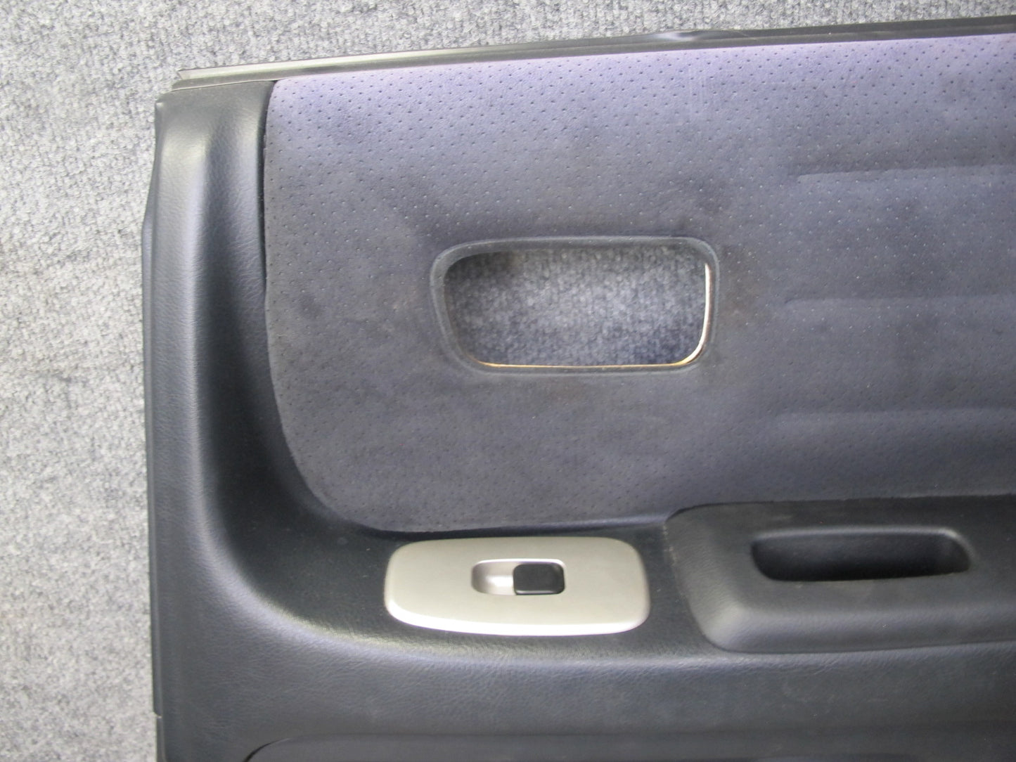 04-05 Lexus JCE10L IS300 Sedan Rear Left & Right Door Panel Trim Cover Set OEM