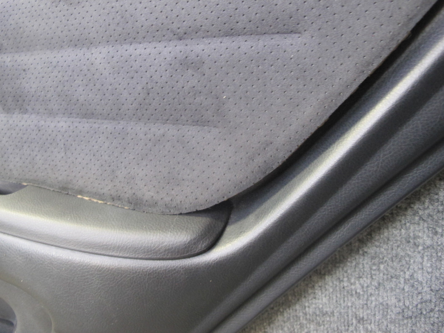 04-05 Lexus JCE10L IS300 Sedan Rear Left & Right Door Panel Trim Cover Set OEM