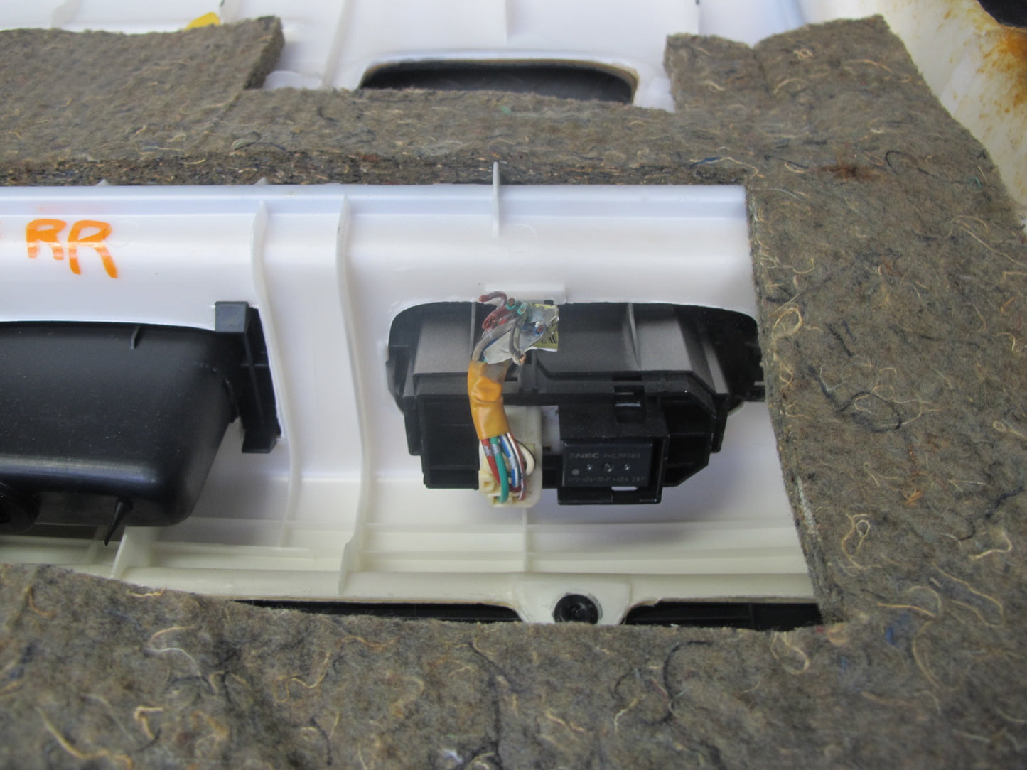 04-05 Lexus JCE10L IS300 Sedan Rear Left & Right Door Panel Trim Cover Set OEM
