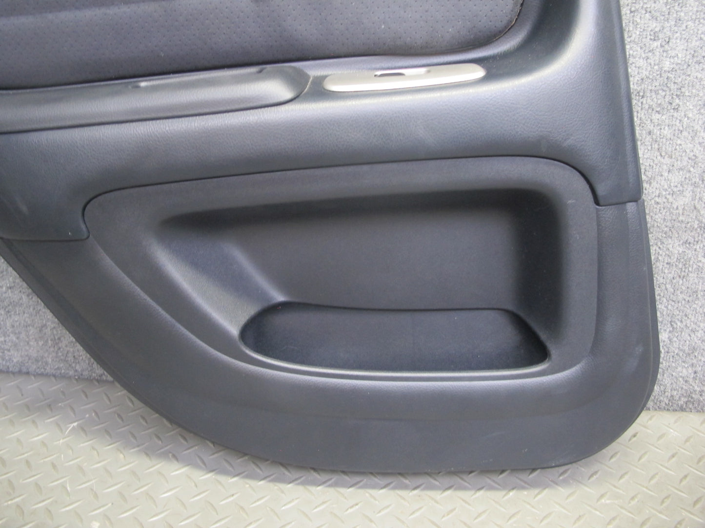 04-05 Lexus JCE10L IS300 Sedan Rear Left & Right Door Panel Trim Cover Set OEM