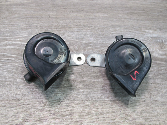 2006-2010 BMW E63 E64 High & Low Tone Note Pitch Horn Signal Set of 2