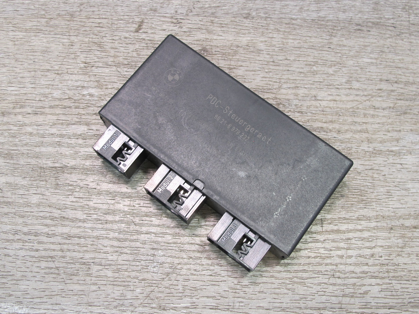 2006-2010 BMW E63 E64 Parking Distance Control Module 6978232