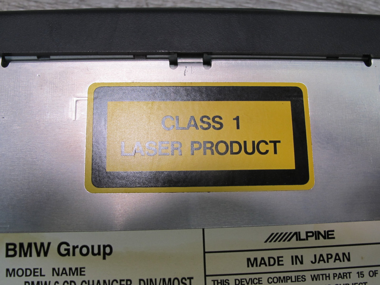2006-2010 BMW E63 E64 CD Changer w Magazine 6986081