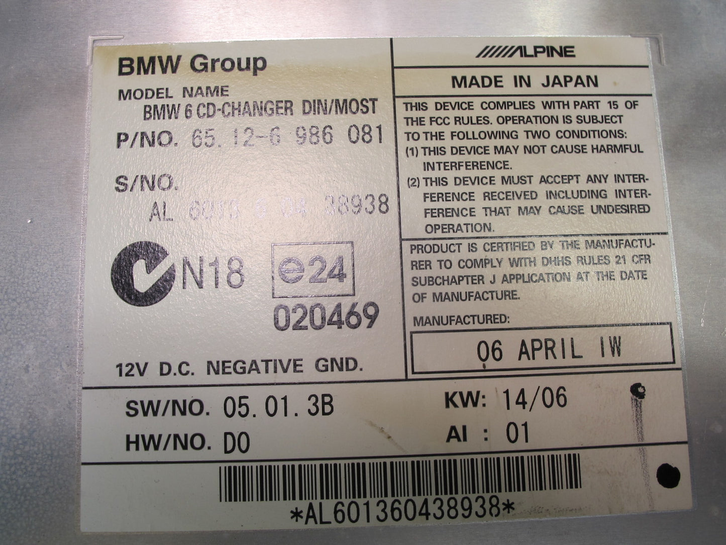 2006-2010 BMW E63 E64 CD Changer w Magazine 6986081