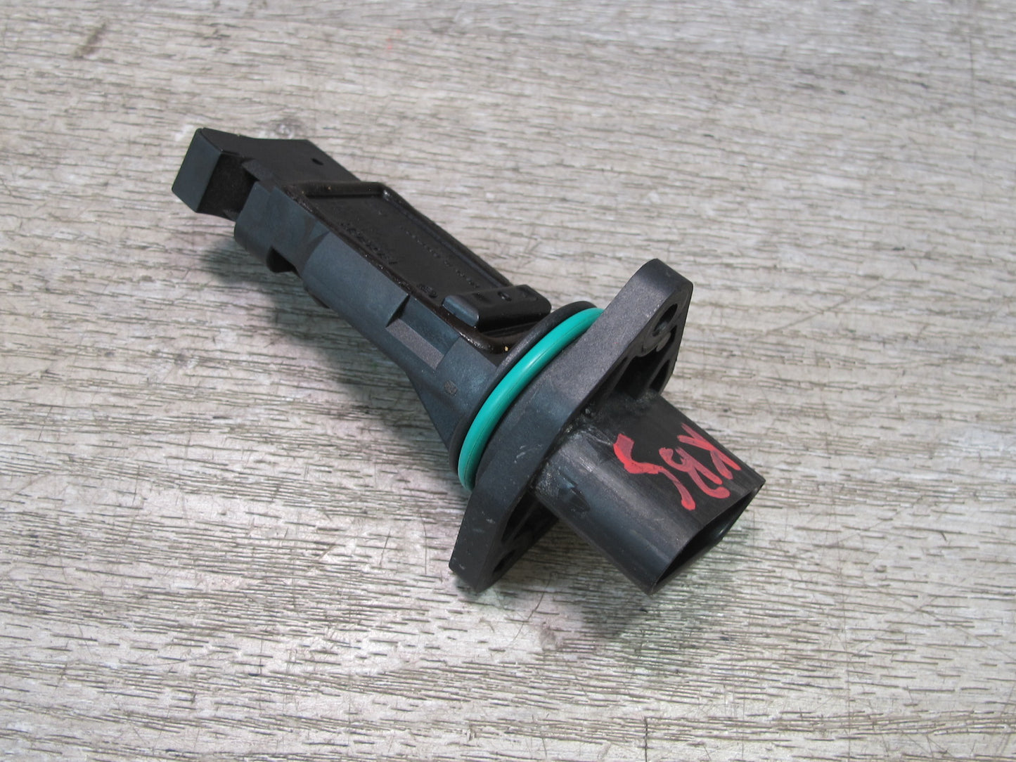 2006-2010 BMW E63 E64 M6 Mass Air Flow Meter MAF Sensor 7830359