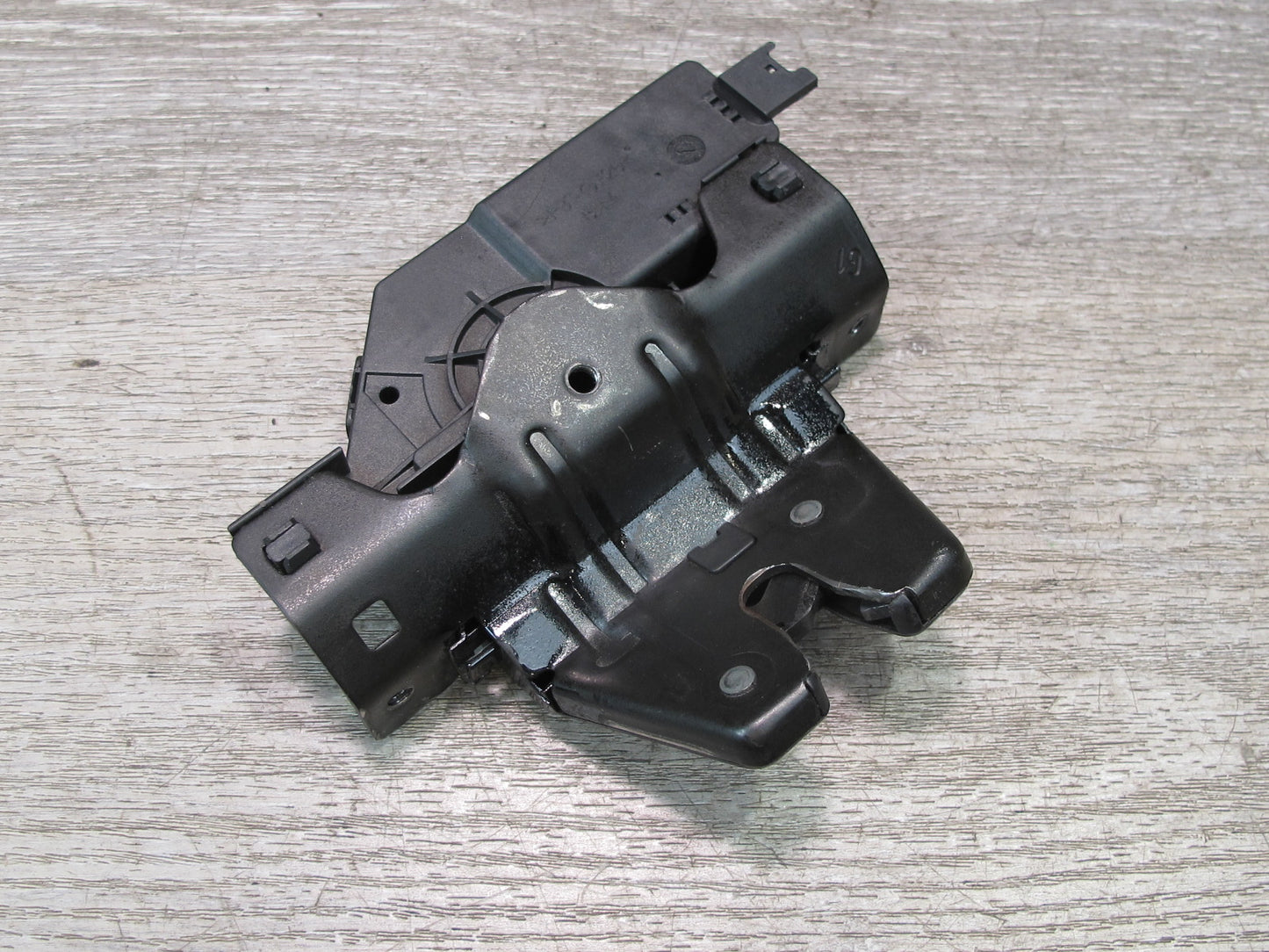 2006-2010 BMW E63 Rear Trunk Lock Latch Actuator