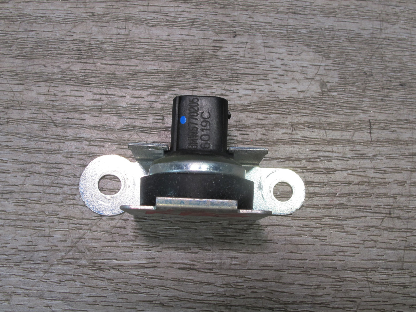 2006-2010 BMW E63 E64 M6 Acceleration Sensor Module 6770205