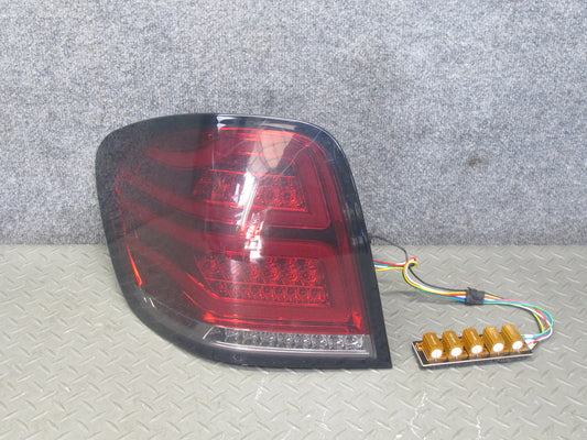 06-11 Mercedes W164 Ml-class Rear Left LED Tail Light Lamp Aftermarket