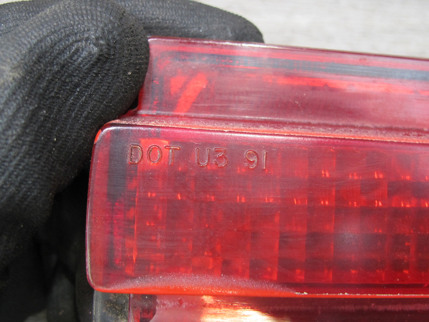 91-96 Chevrolet Corvette C4 Rear Center 3RD Third Brake Light 16514080 OEM
