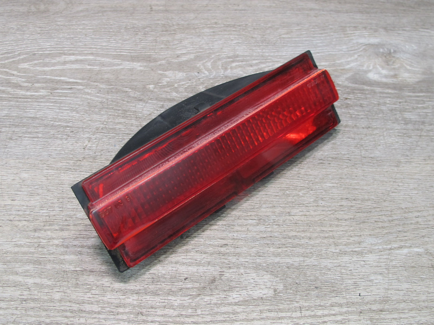 91-96 Chevrolet Corvette C4 Rear Center 3RD Third Brake Light 16514080 OEM