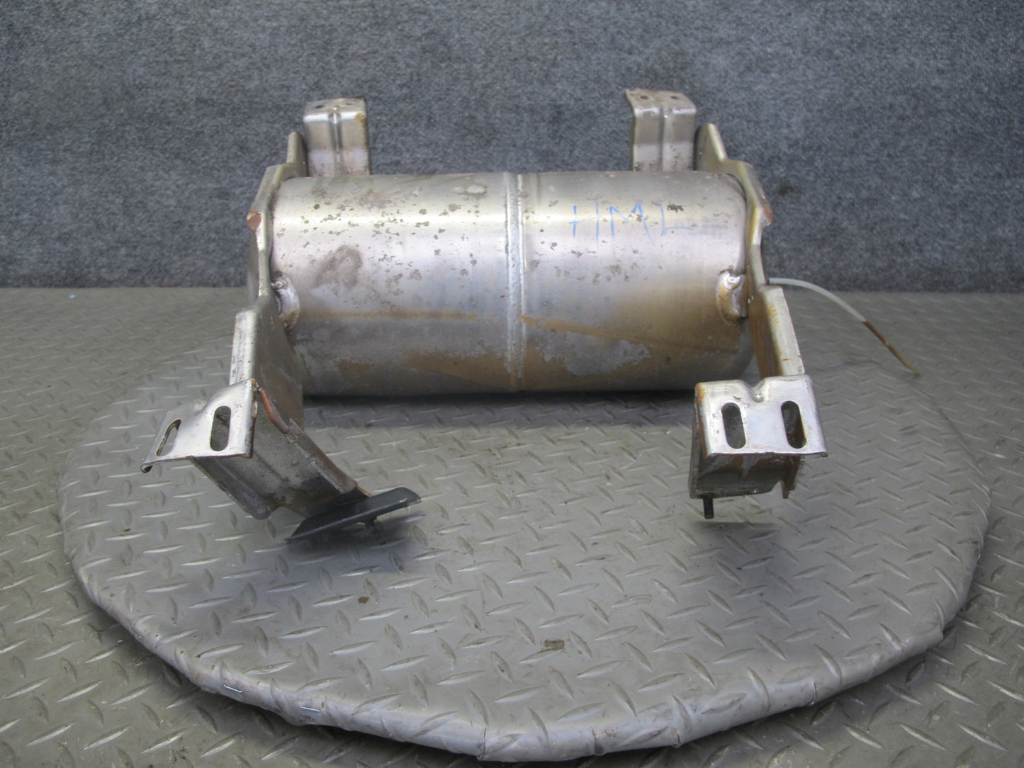 07-11 Mercedes W164 ML550 ML63 AMG Air Suspension Tank Reservoir 1643200015 OEM