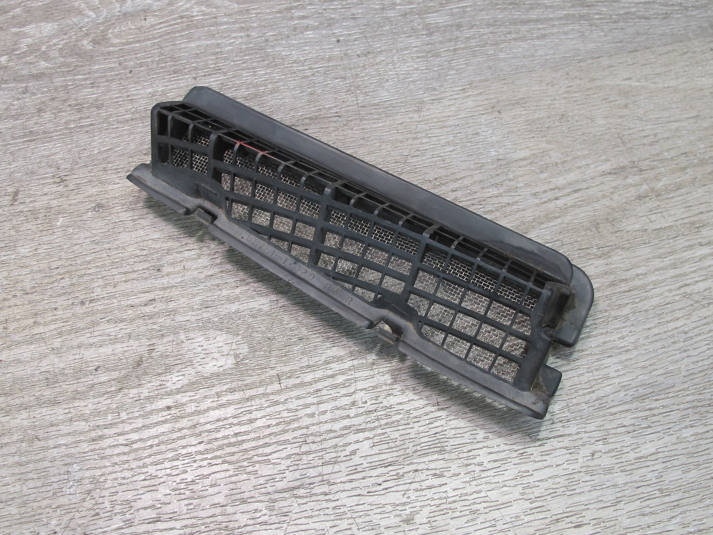 85-89 Toyota MR2 AW15 Set of 2 Front Windshield Cowl Vent Grille Cover OEM
