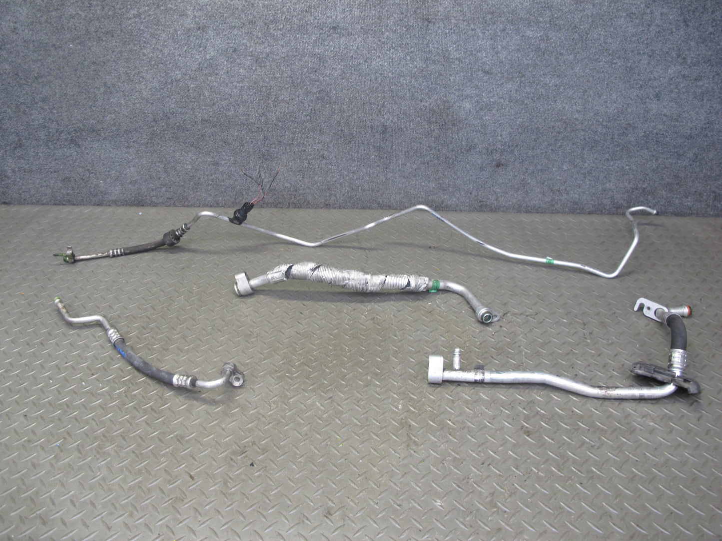 07-11 Mercedes W164 ML63 AMG Set of 4 A/C Air Conditioning Hose Pipe Line OEM