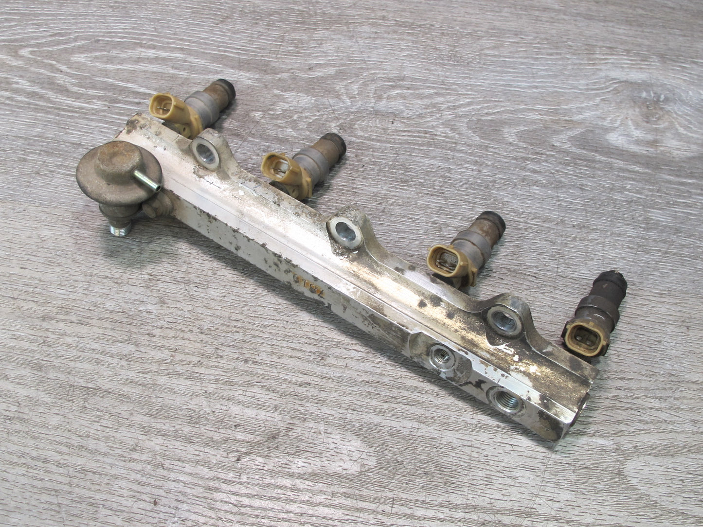 88-89 Toyota MR2 AW15 1.6L 4AGE Engine Fuel Rail Injector Set OEM