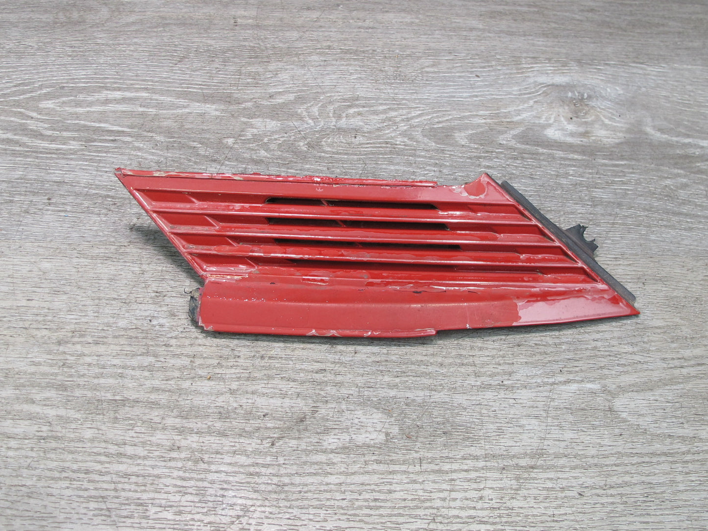 85-89 Toyota MR2 AW15 Rear Left & Right Exterior C-pillar Vent Trim Set RED OEM