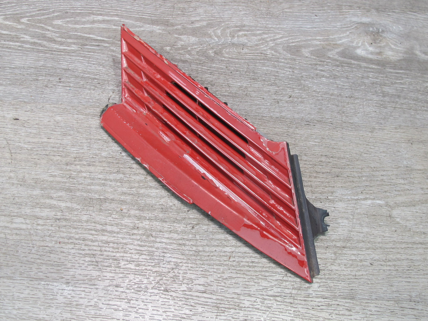 85-89 Toyota MR2 AW15 Rear Left & Right Exterior C-pillar Vent Trim Set RED OEM