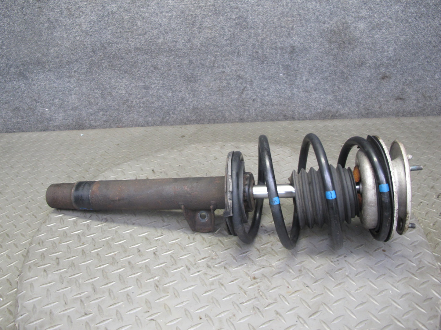 01-06 BMW E46 Coupe Convertible Front Left Strut Shock Absorber 6750791 OEM