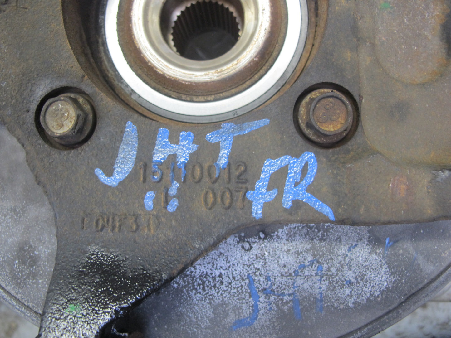 2003-2007 Hummer H2 Front Right Passenger Side Spindle Knuckle Wheel Hub