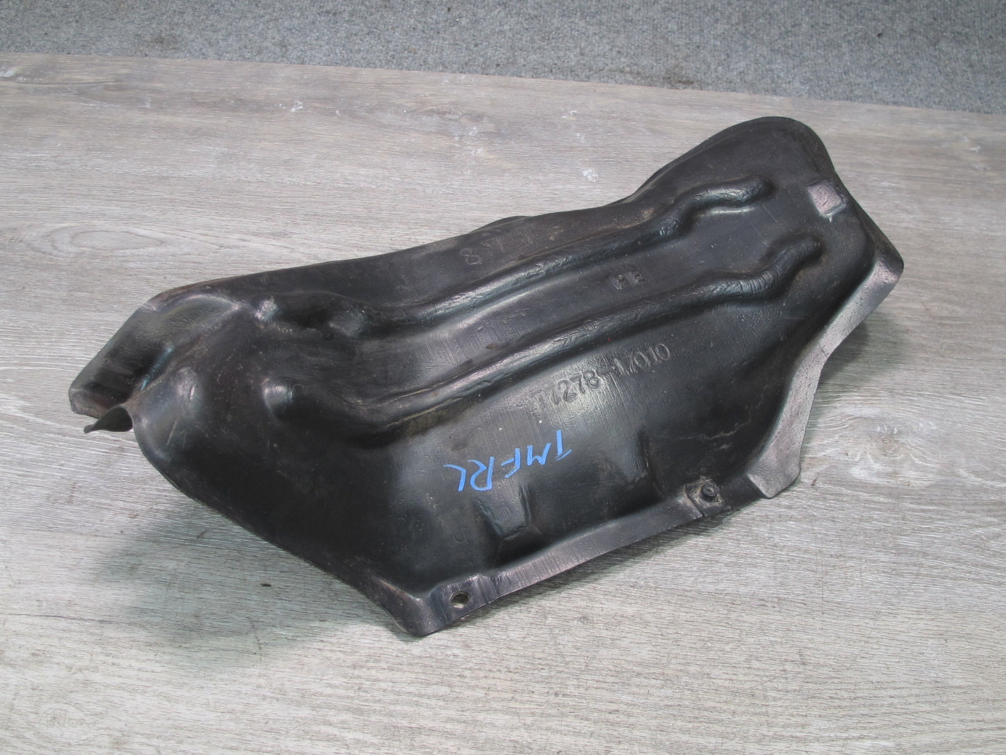 85-89 Toyota MR2 Fuel Tank Filler Pipe Protector Splash Shield 77278-17010 OEM