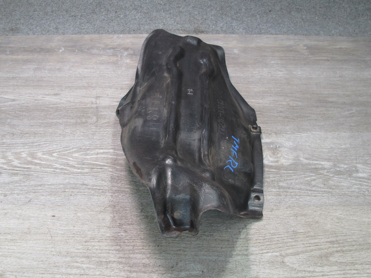 85-89 Toyota MR2 Fuel Tank Filler Pipe Protector Splash Shield 77278-17010 OEM