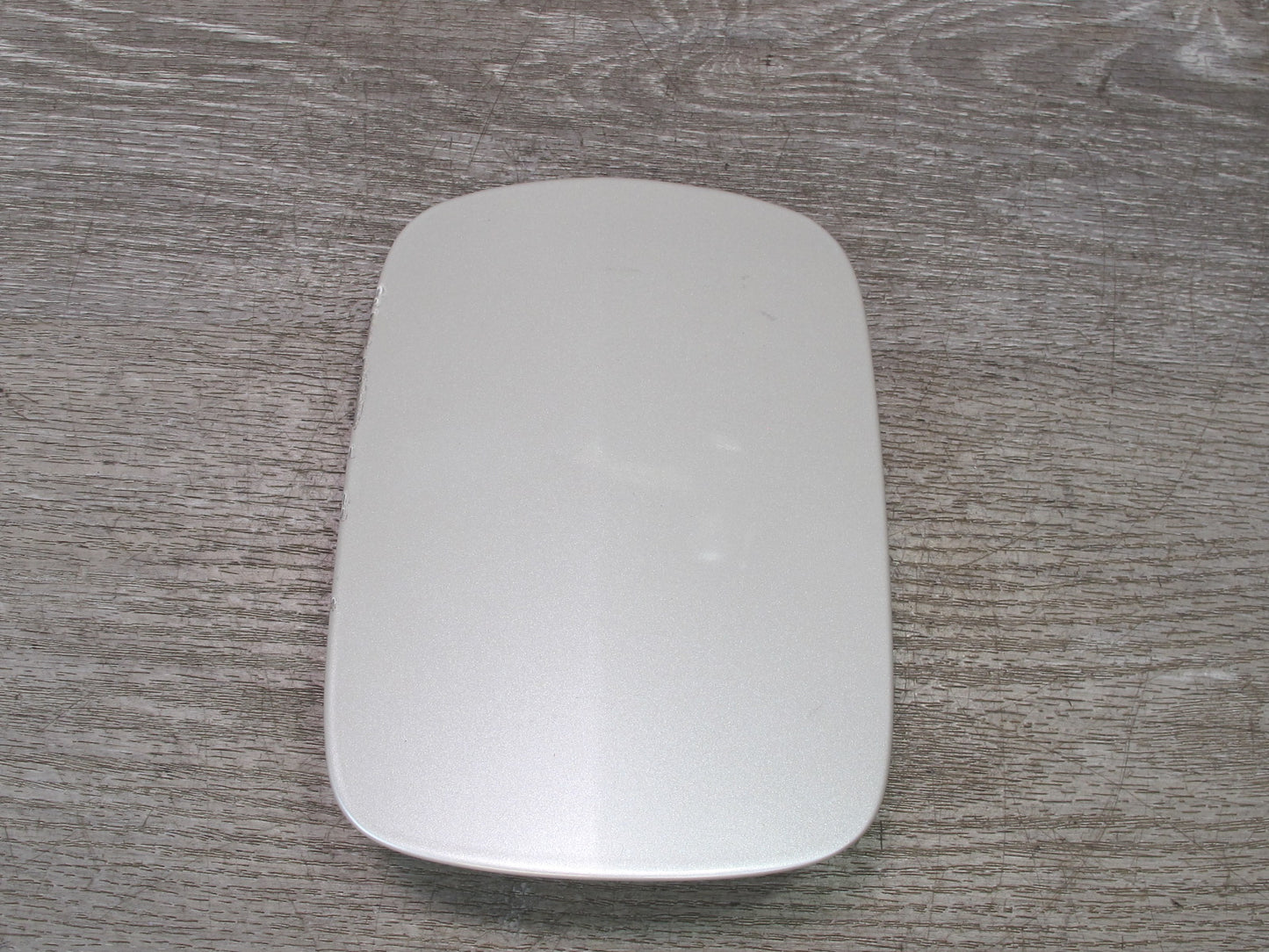 98-05 Lexus GS400 GS430 GS300 JZS160L Fuel Tank Filler Door Lid Cover OEM