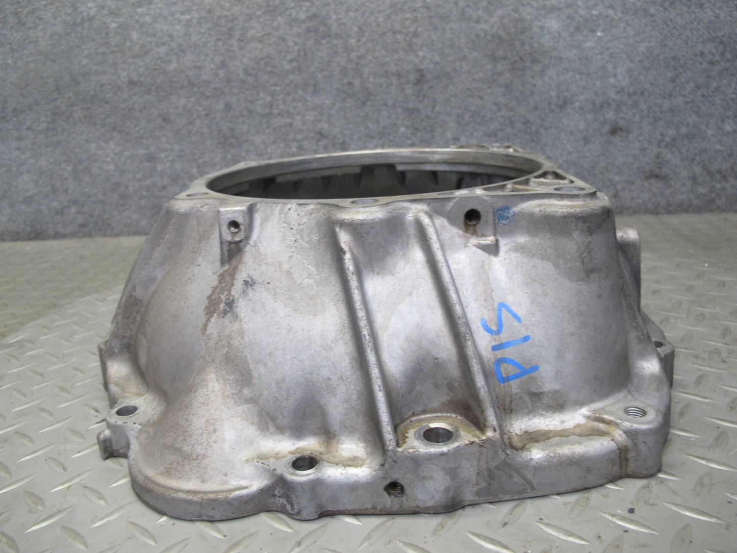 01-05 Lexus GS300 IS300 2JZGE RWD A650E A/T Auto Transmission Bell Housing OEM