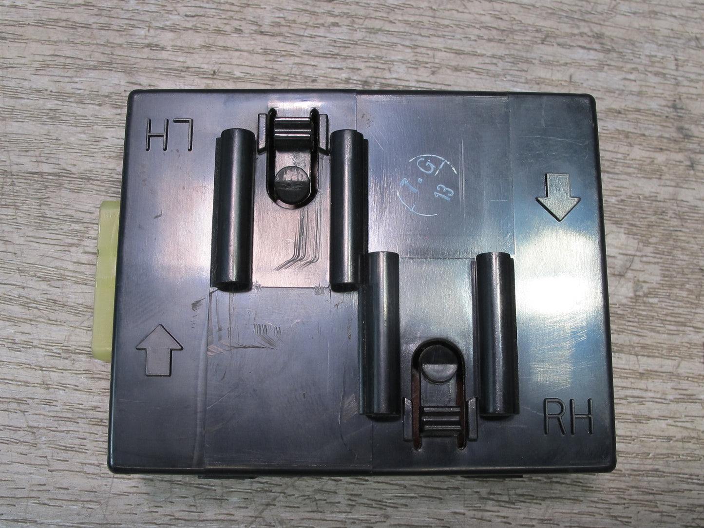 86-88 Toyota Supra MK3 Cooler Amplifier Stabilizer Module 88650-14240 OEM