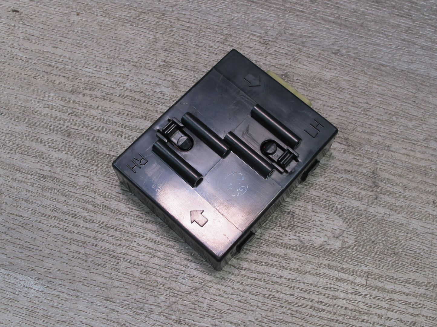 86-88 Toyota Supra MK3 Cooler Amplifier Stabilizer Module 88650-14240 OEM