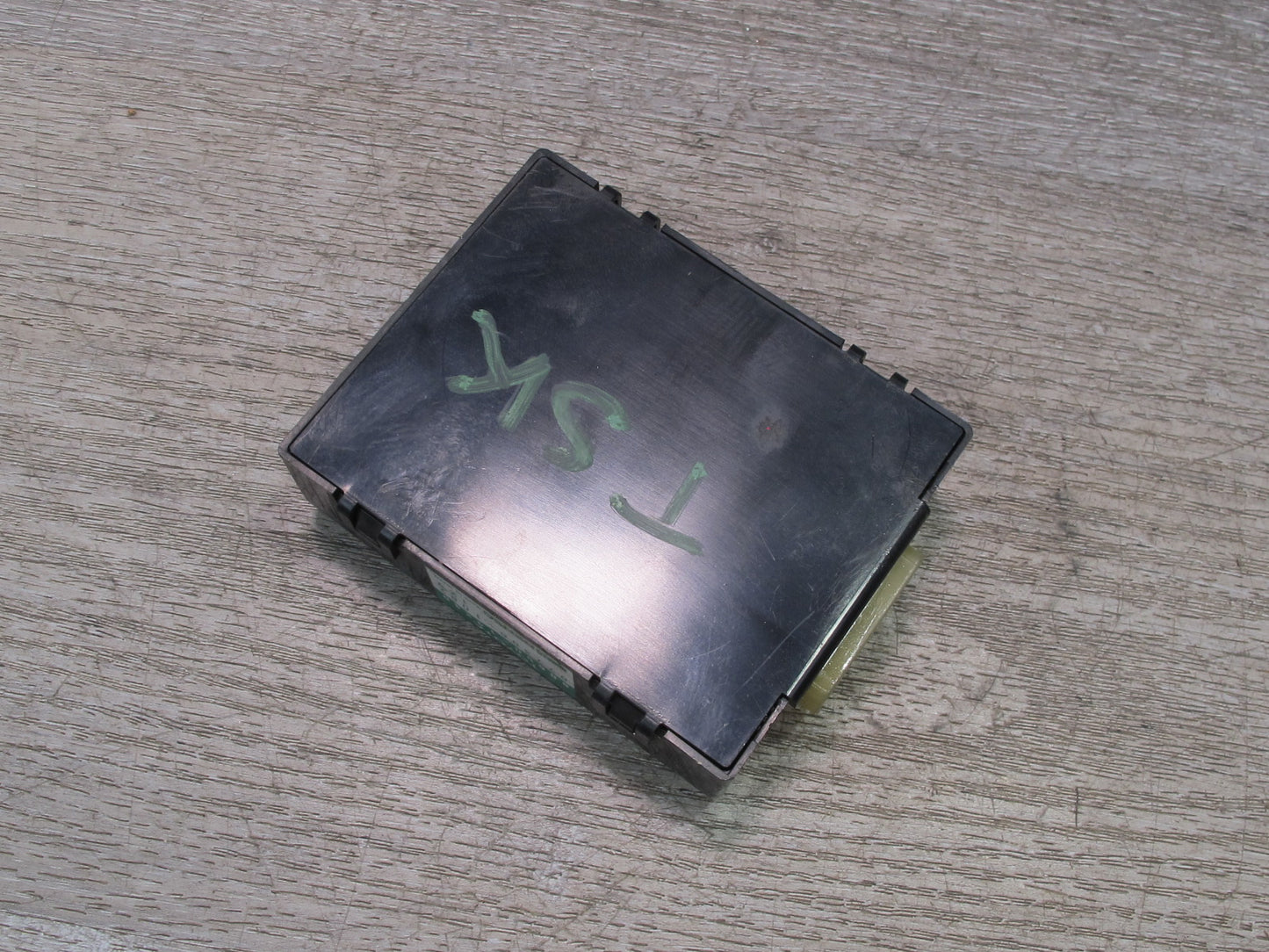 86-88 Toyota Supra MK3 Cooler Amplifier Stabilizer Module 88650-14240 OEM