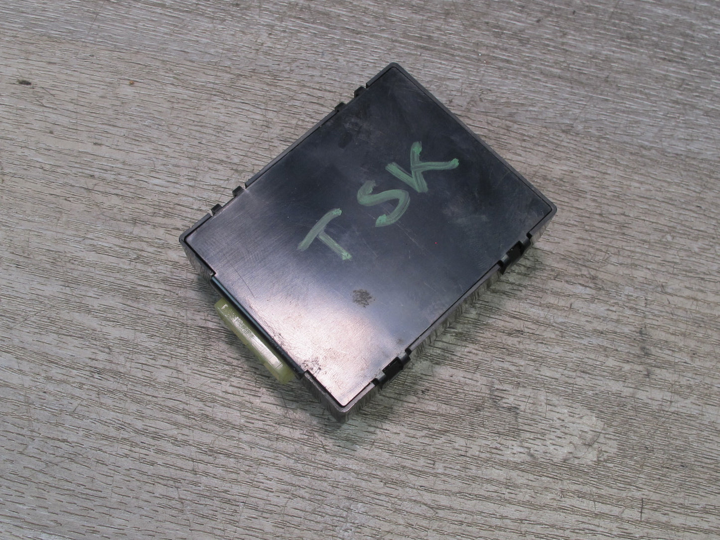 86-88 Toyota Supra MK3 Cooler Amplifier Stabilizer Module 88650-14240 OEM