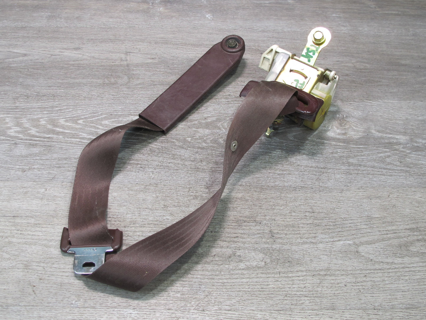 86-88 TOYOTA SUPRA MK3 FRONT LEFT & RIGHT SIDE SEATBELT RETRACTOR SET OEM