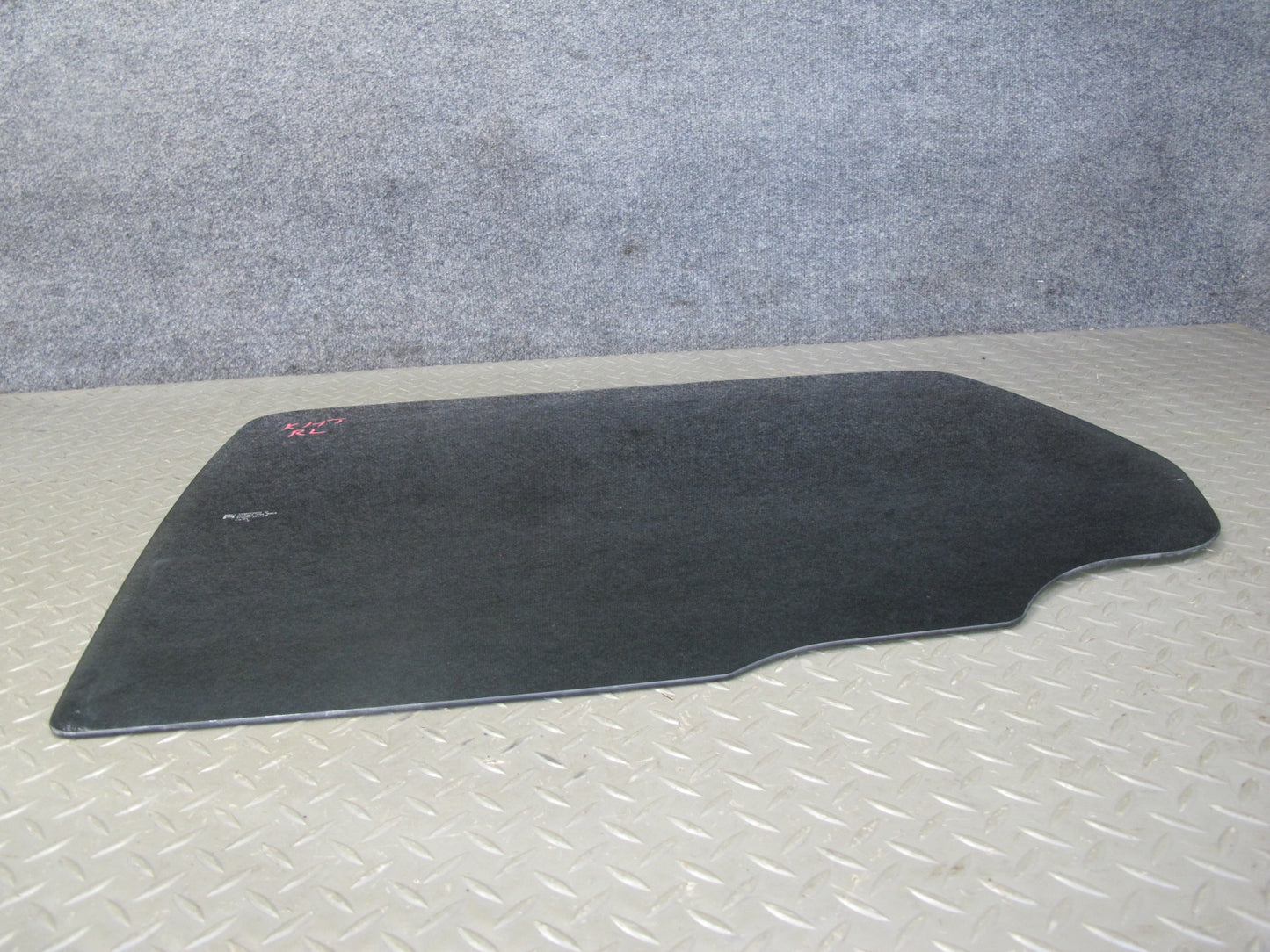 2003-2009 Hummer H2 Rear Left Driver Side Door Glass Window