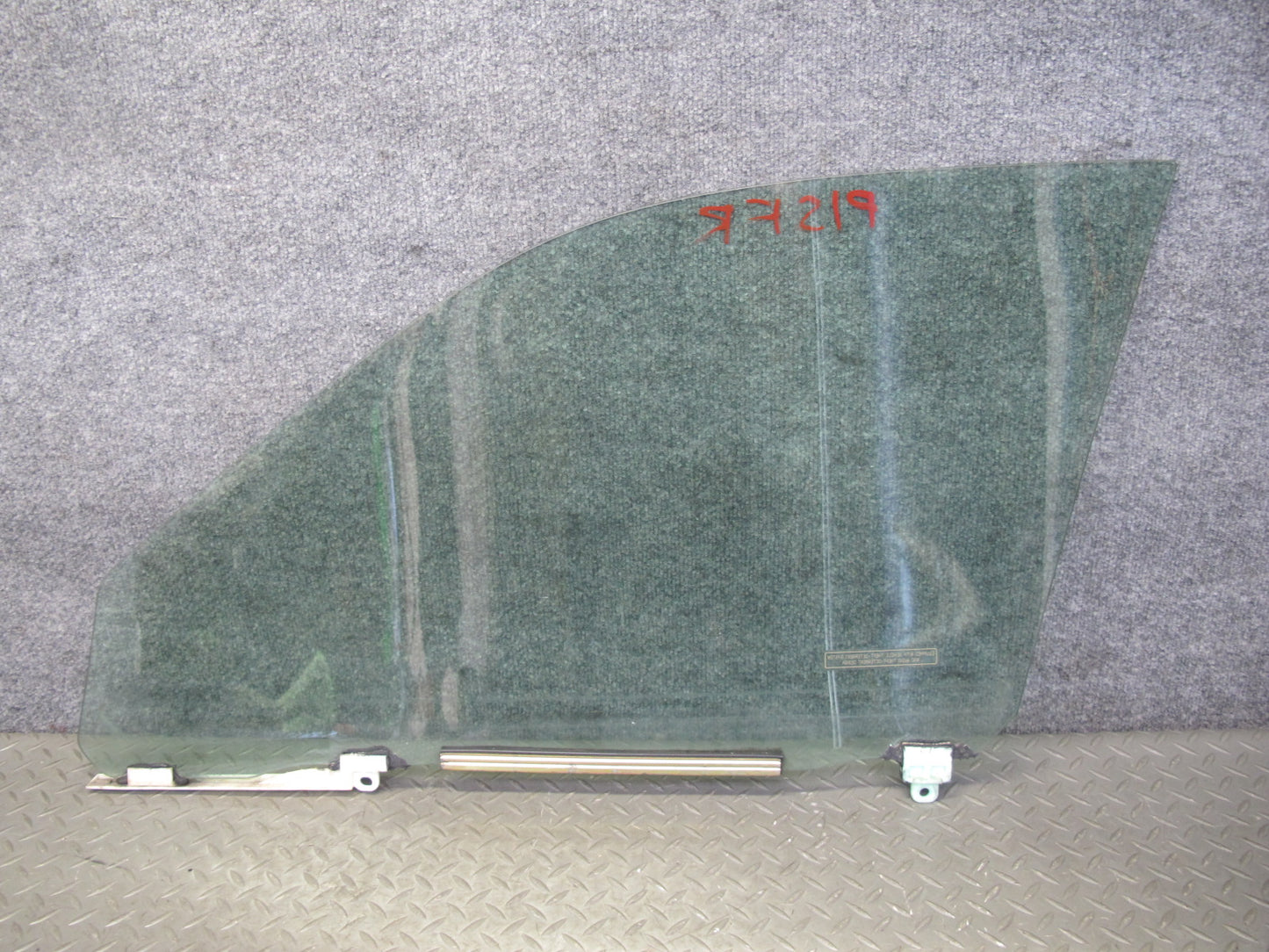 04-05 Lexus JCE10L IS300 Front Right Passenger Door Glass Window OEM