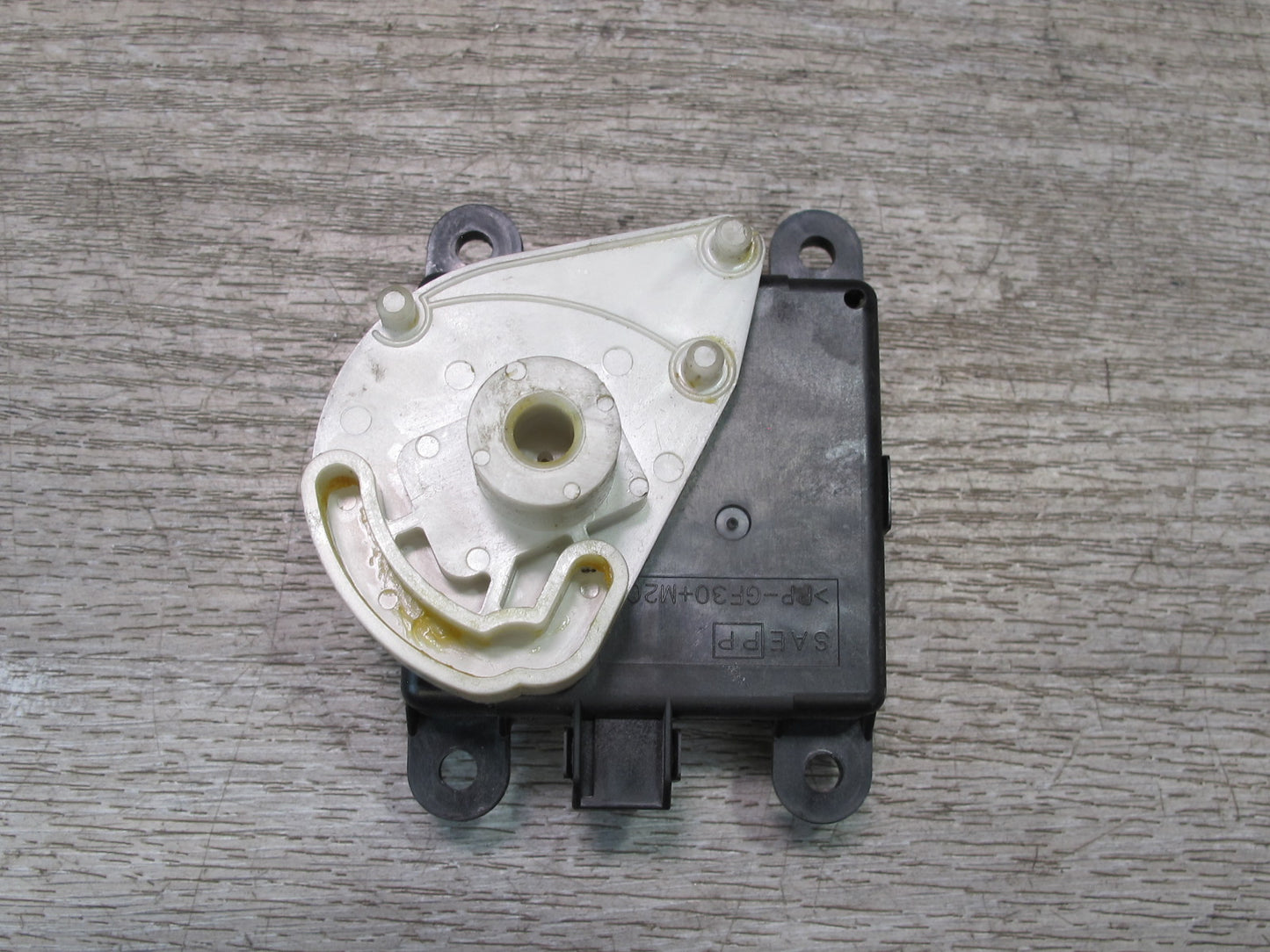 07-09 Nissan 350Z Z33 Convertible Set of 3 A/C Heater Flap Actuator Motor OEM