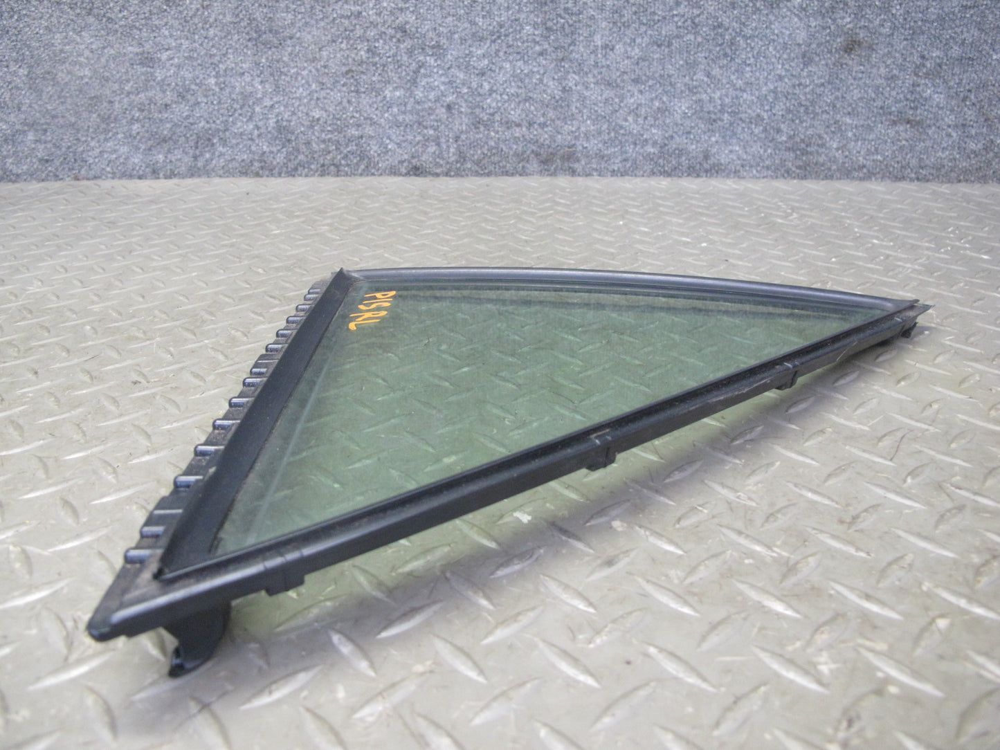 01-05 Lexus JCE10L IS300 Sedan Rear Left Door Quarter Glass Window OEM