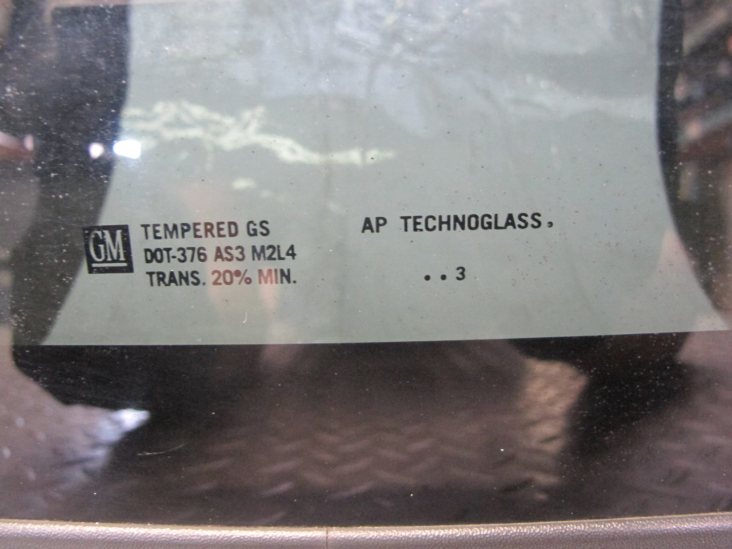 2003-2009 Hummer H2 Front Upper Sunroof Glass Window Panel