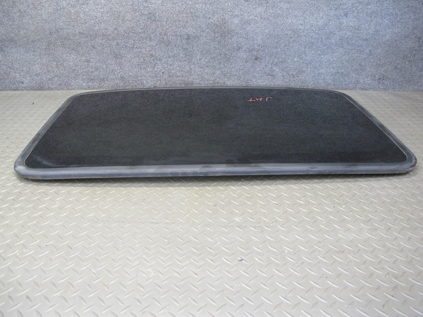 2003-2009 Hummer H2 Front Upper Sunroof Glass Window Panel