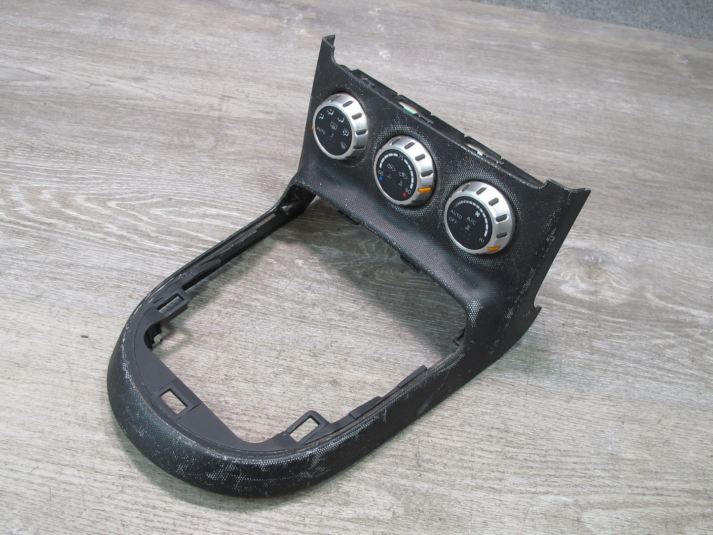 07-09 Nissan 350Z Convert A/C Heater Climate Control Switch Panel w Trim OEM